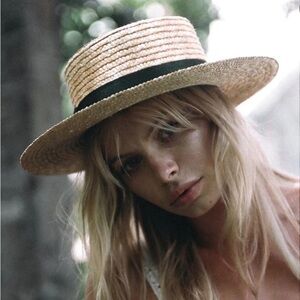 Lack of Color Spencer
Leather Band Straw Hat